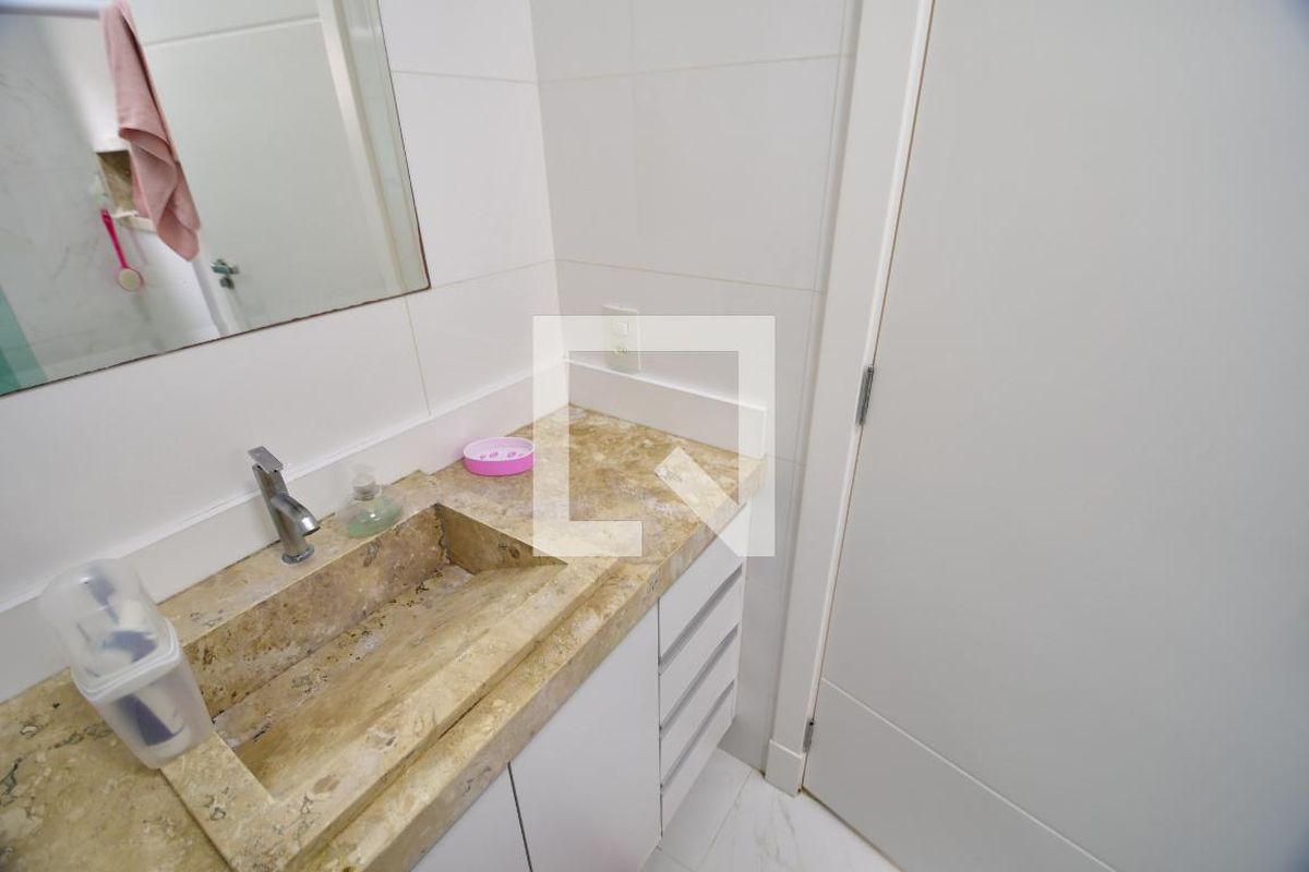 Casa à Venda - Taquaral, 4 Quartos,  250 m2 em , Campinas - sp | SoloBR