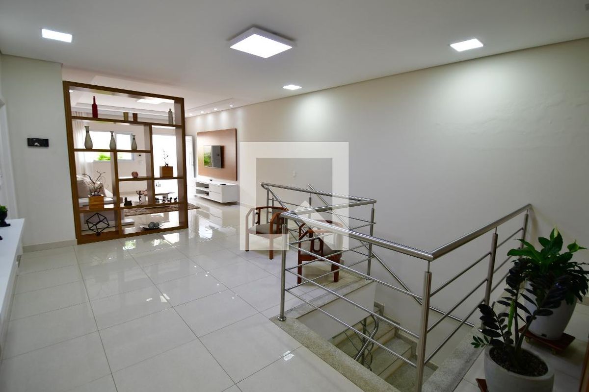 Casa à Venda - Taquaral, 4 Quartos,  250 m2 em , Campinas - sp | SoloBR