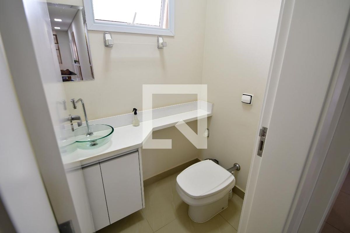 Casa à Venda - Taquaral, 4 Quartos,  250 m2 em , Campinas - sp | SoloBR