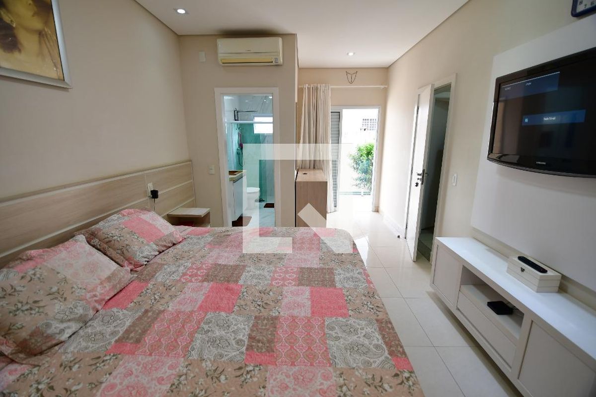 Casa à Venda - Taquaral, 4 Quartos,  250 m2 em , Campinas - sp | SoloBR