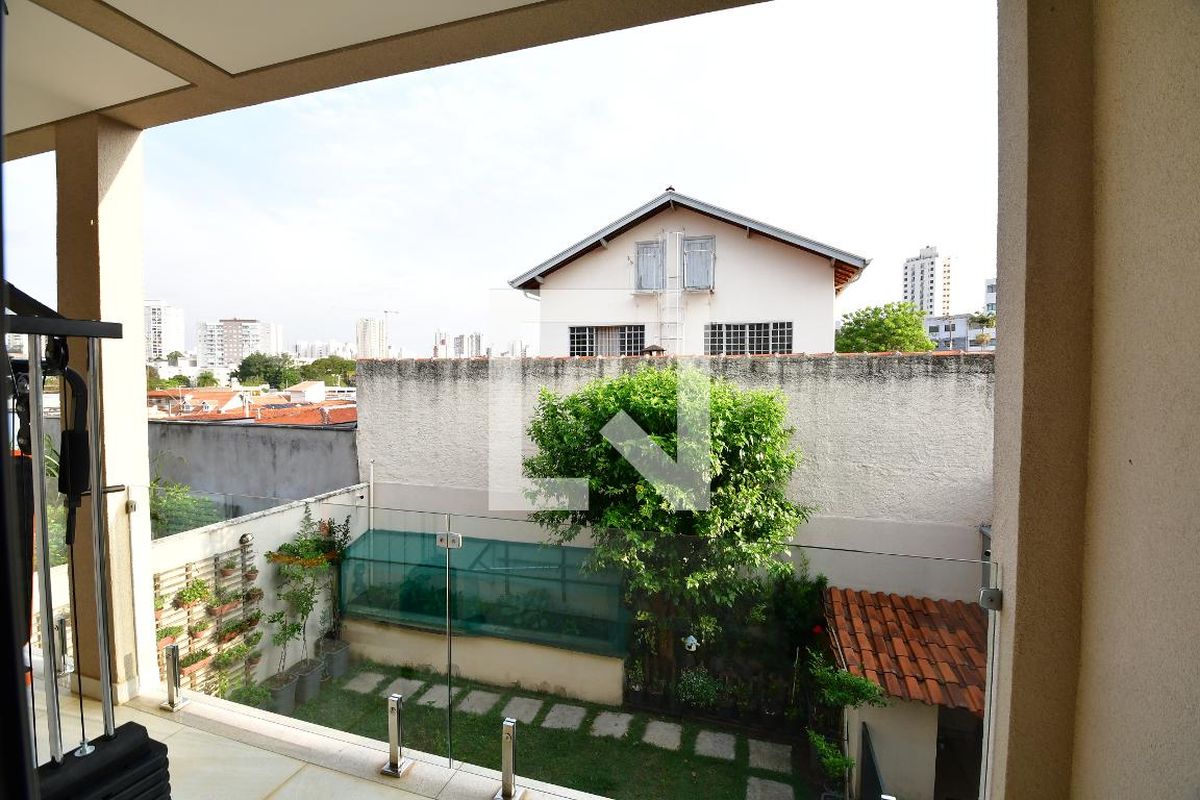 Casa à Venda - Taquaral, 4 Quartos,  250 m2 em , Campinas - sp | SoloBR