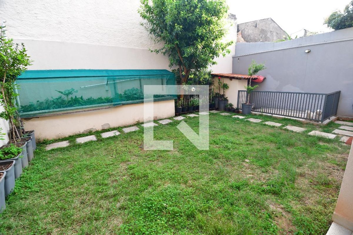 Casa à Venda - Taquaral, 4 Quartos,  250 m2 em , Campinas - sp | SoloBR
