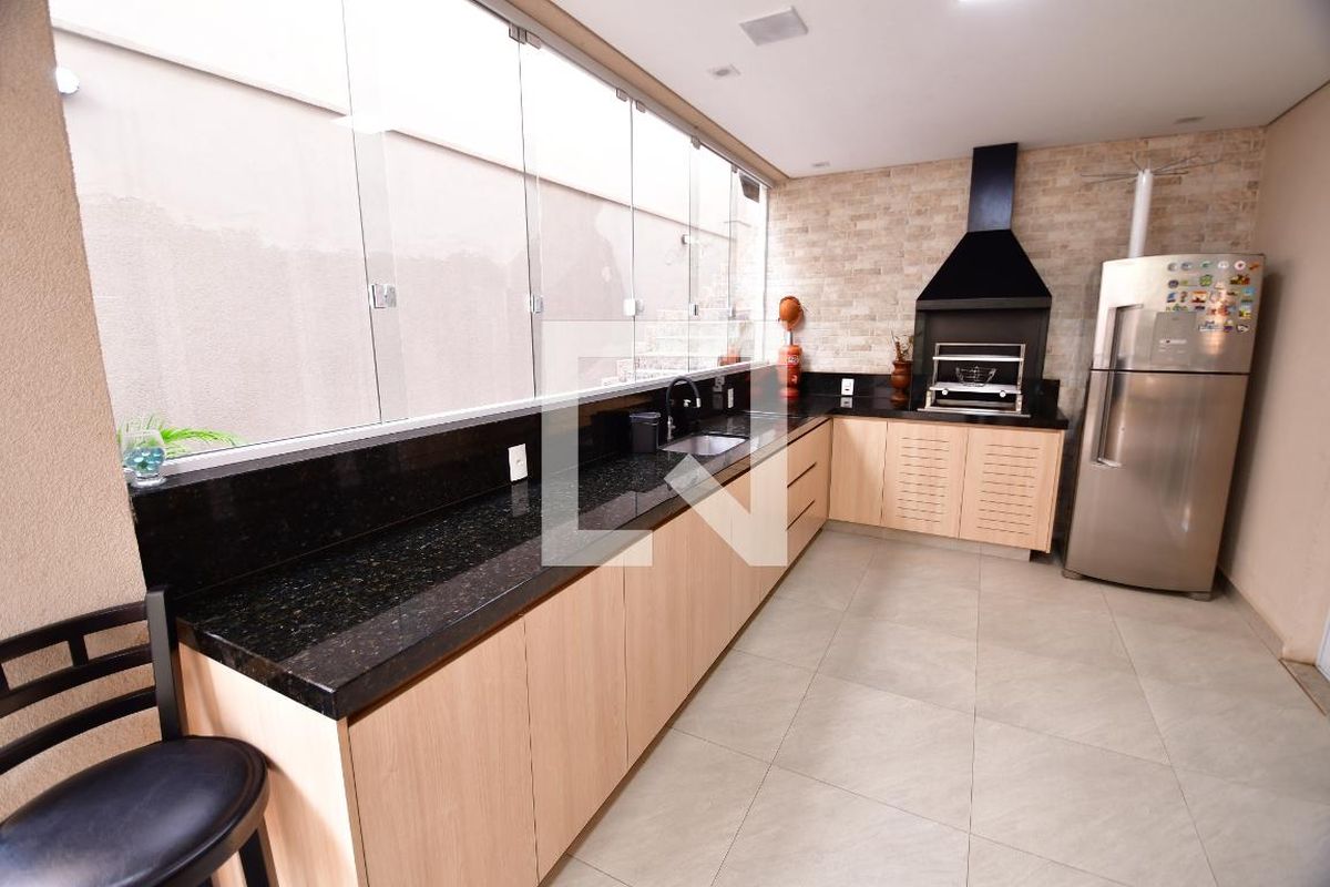 Casa à Venda - Taquaral, 4 Quartos,  250 m2 em , Campinas - sp | SoloBR