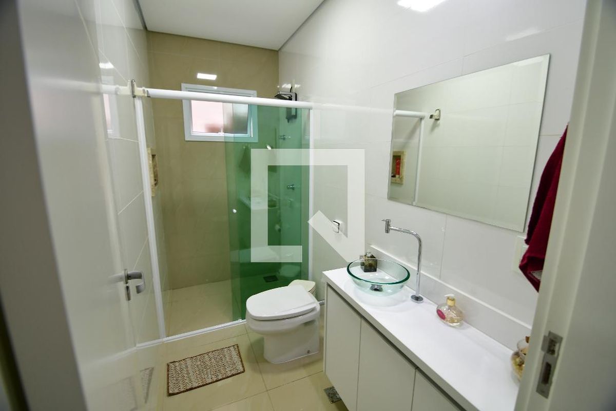 Casa à Venda - Taquaral, 4 Quartos,  250 m2 em , Campinas - sp | SoloBR