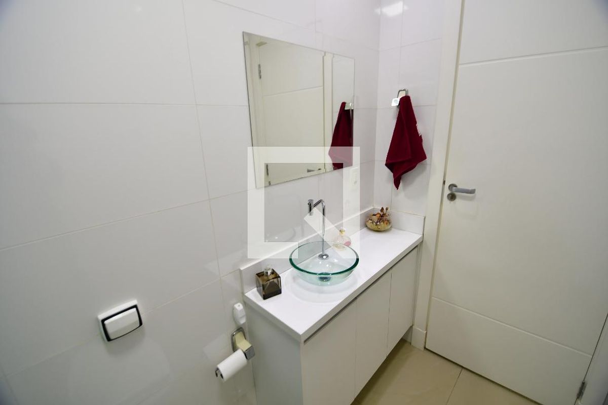 Casa à Venda - Taquaral, 4 Quartos,  250 m2 em , Campinas - sp | SoloBR
