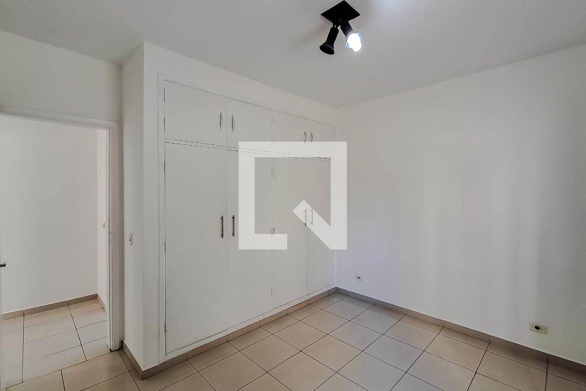 Apartamento, 2 quartos, 75 m² - Foto 12