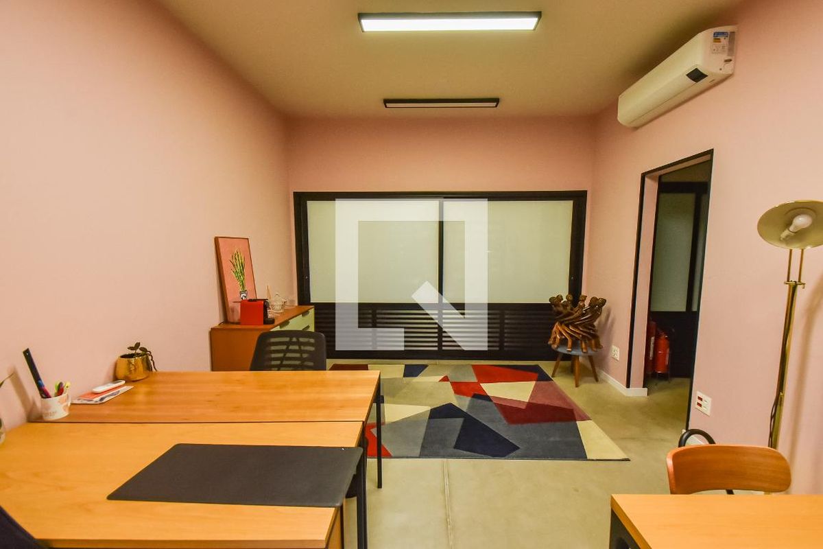 Casa, 4 quartos, 256 m² - Foto 49