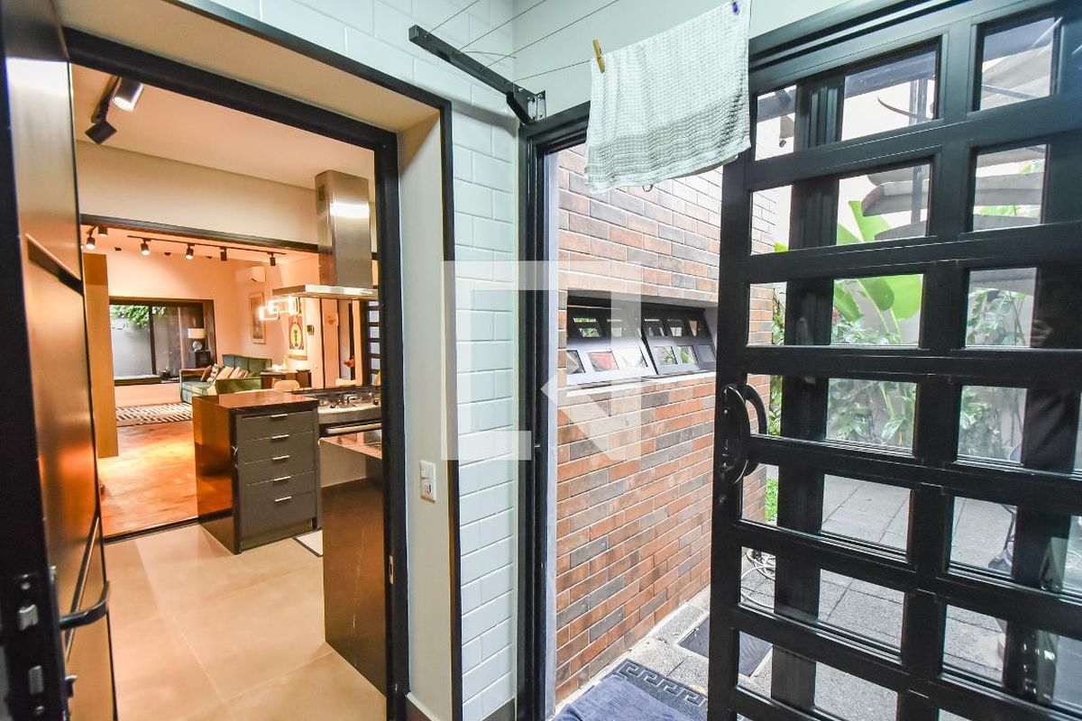 Casa, 4 quartos, 256 m² - Foto 45