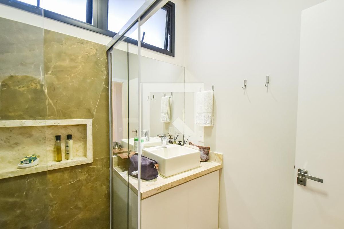 Casa, 4 quartos, 256 m² - Foto 30