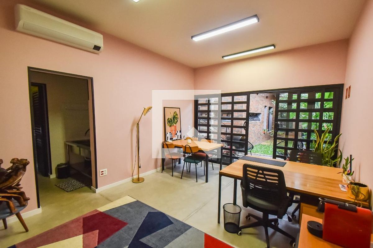 Casa, 4 quartos, 256 m² - Foto 50