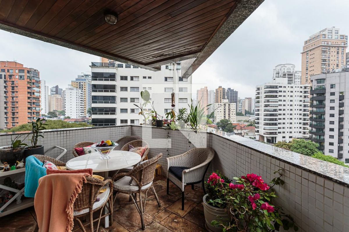Apartamento, 4 quartos, 244 m² - Foto 9