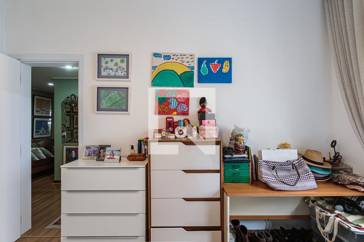 Apartamento, 4 quartos, 244 m² - Foto 19