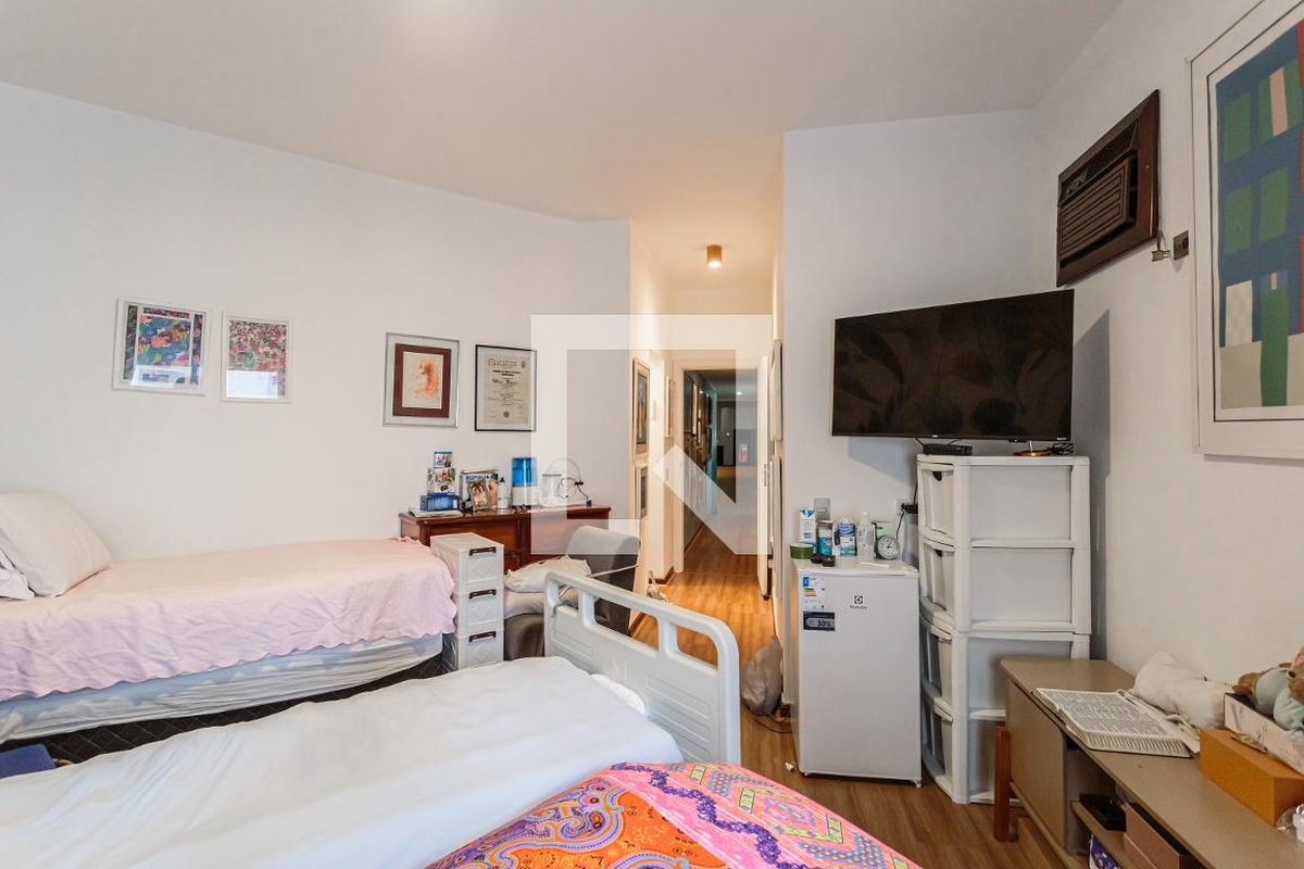 Apartamento, 4 quartos, 244 m² - Foto 22