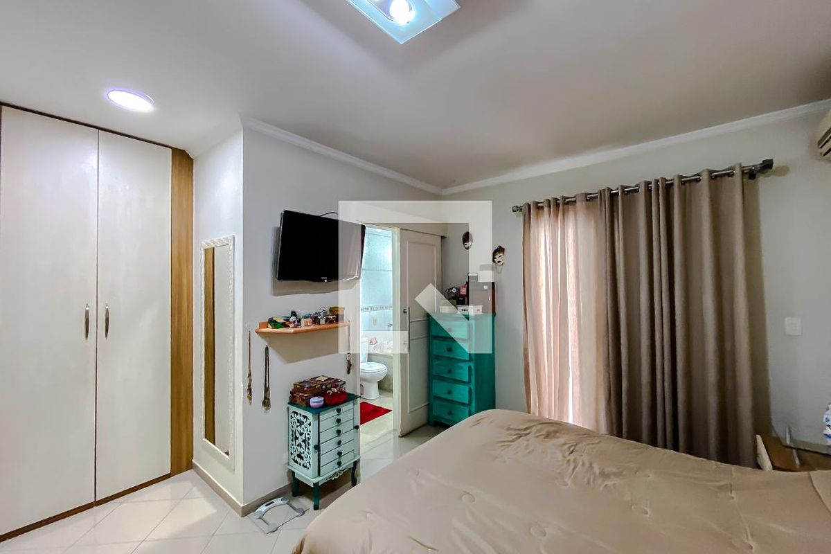Casa, 3 quartos, 180 m² - Foto 13