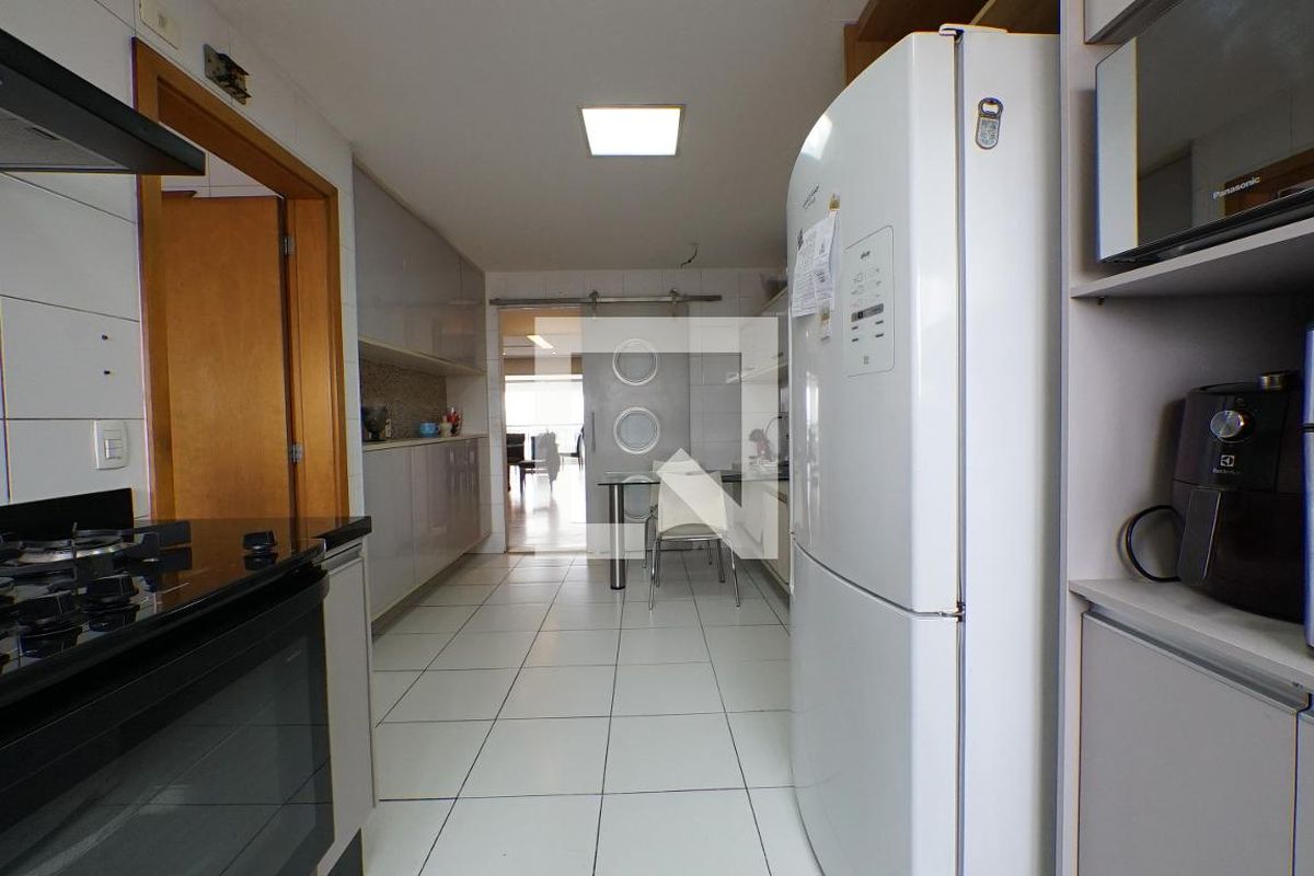 Apartamento, 3 quartos, 213 m² - Foto 52
