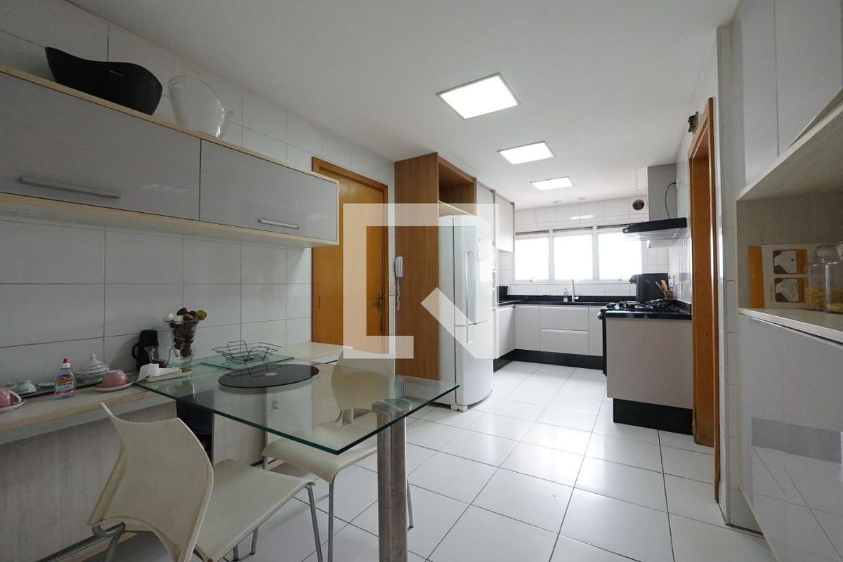 Apartamento, 3 quartos, 213 m² - Foto 48