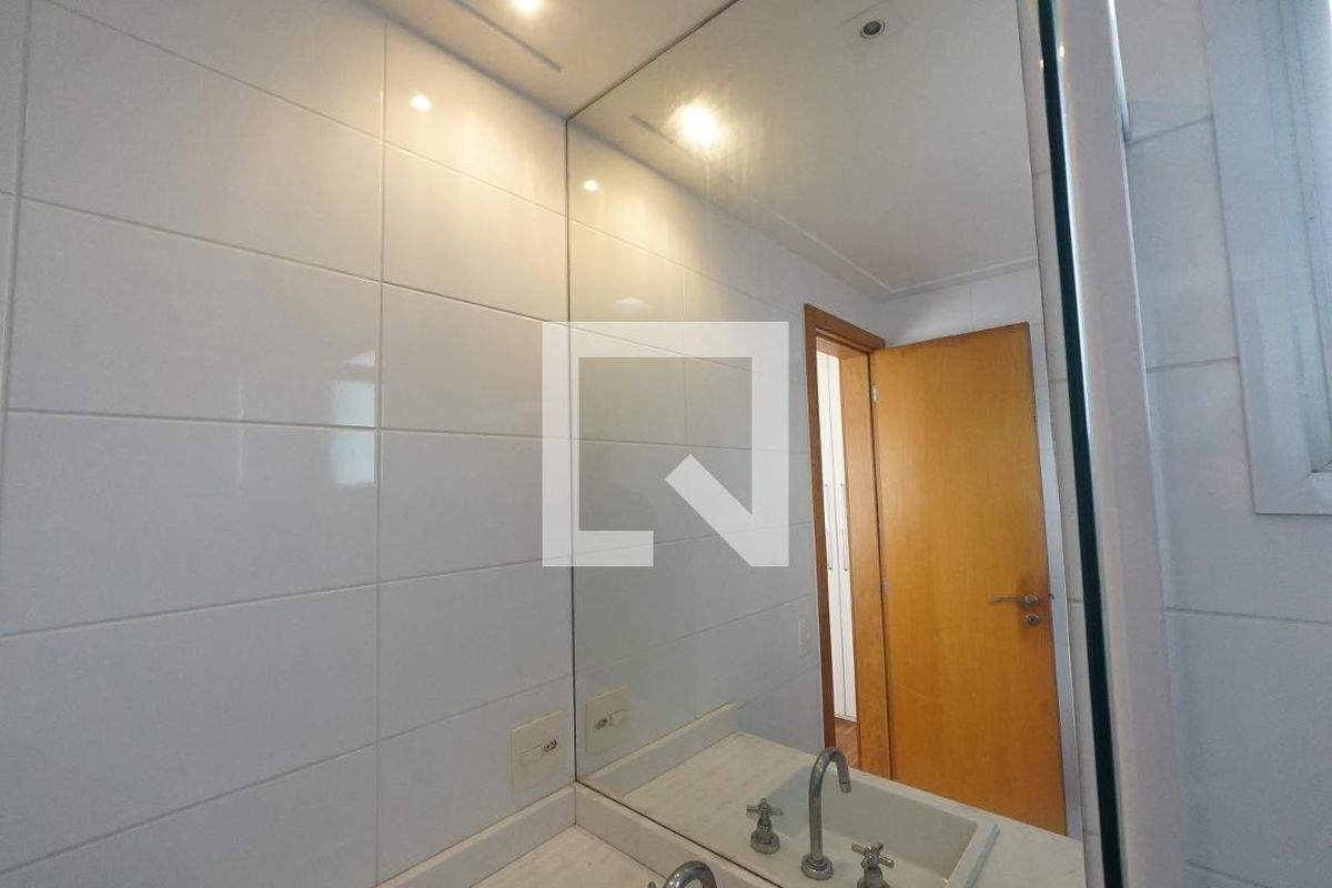 Apartamento, 3 quartos, 213 m² - Foto 21