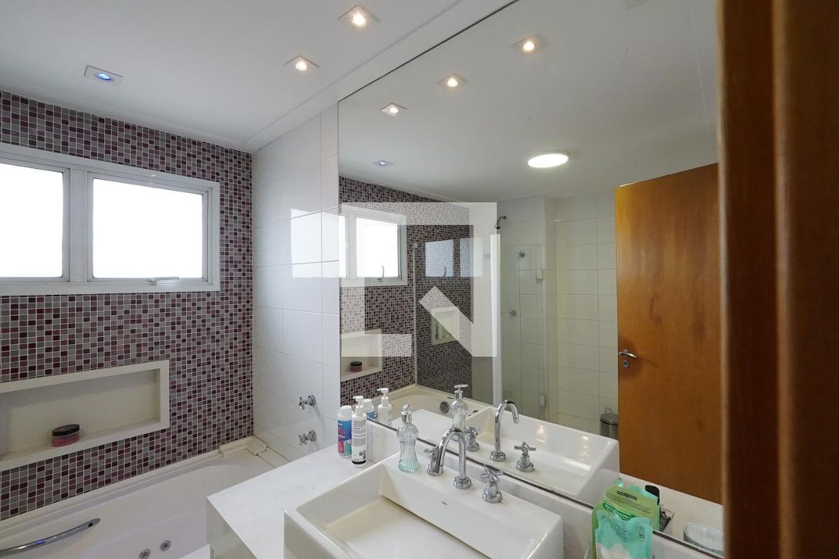 Apartamento, 3 quartos, 213 m² - Foto 41