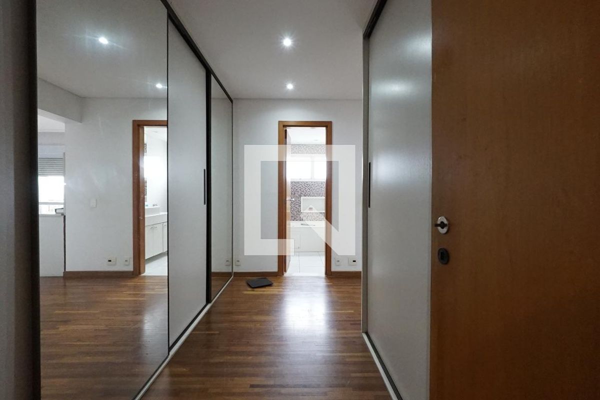 Apartamento, 3 quartos, 213 m² - Foto 33