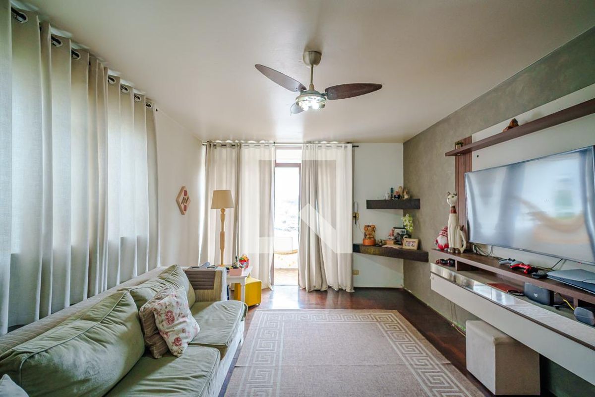 Casa, 8 quartos, 387 m² - Foto 1