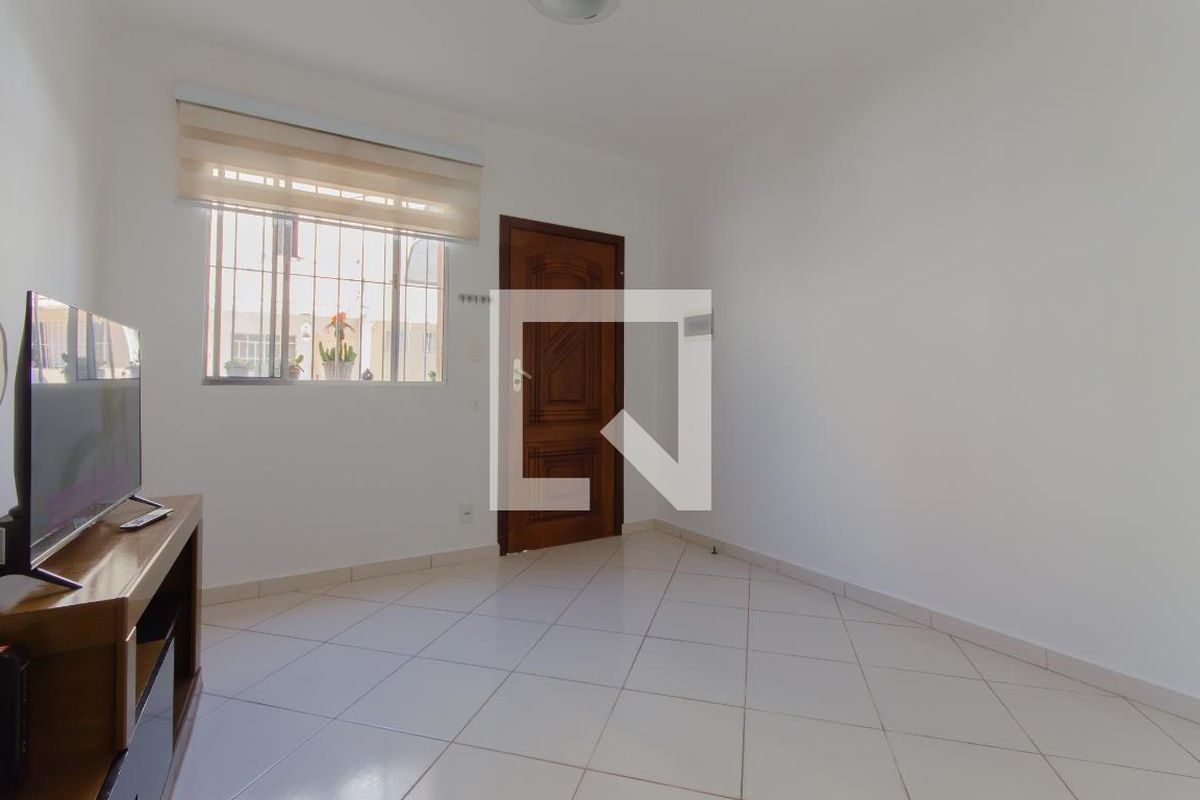 Casa, 3 quartos, 89 m² - Foto 1
