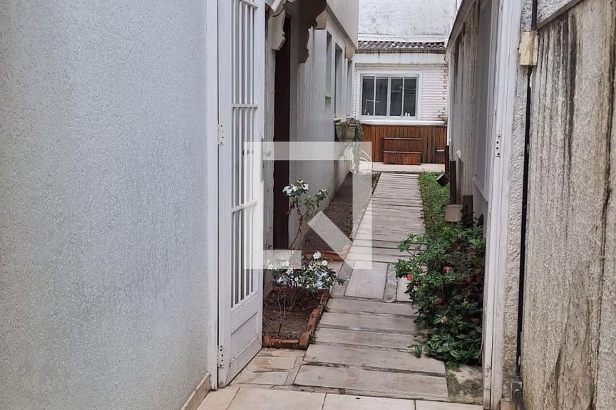 Casa, 4 quartos, 240 m² - Foto 28