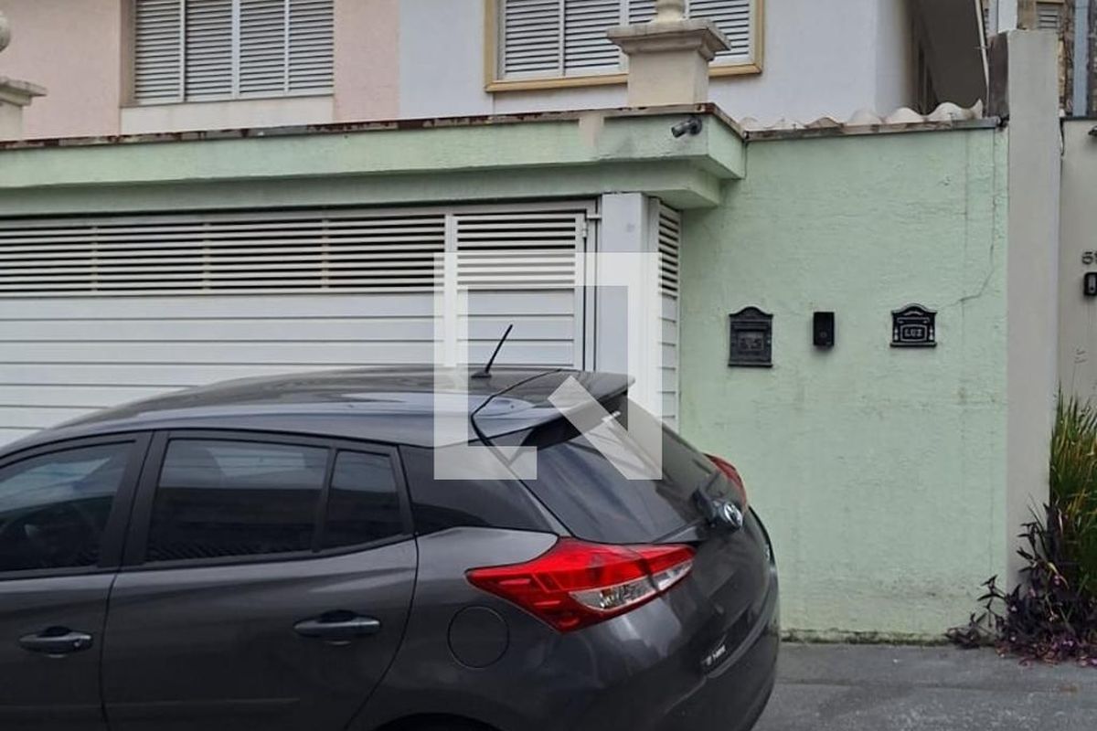 Casa, 4 quartos, 240 m² - Foto 31