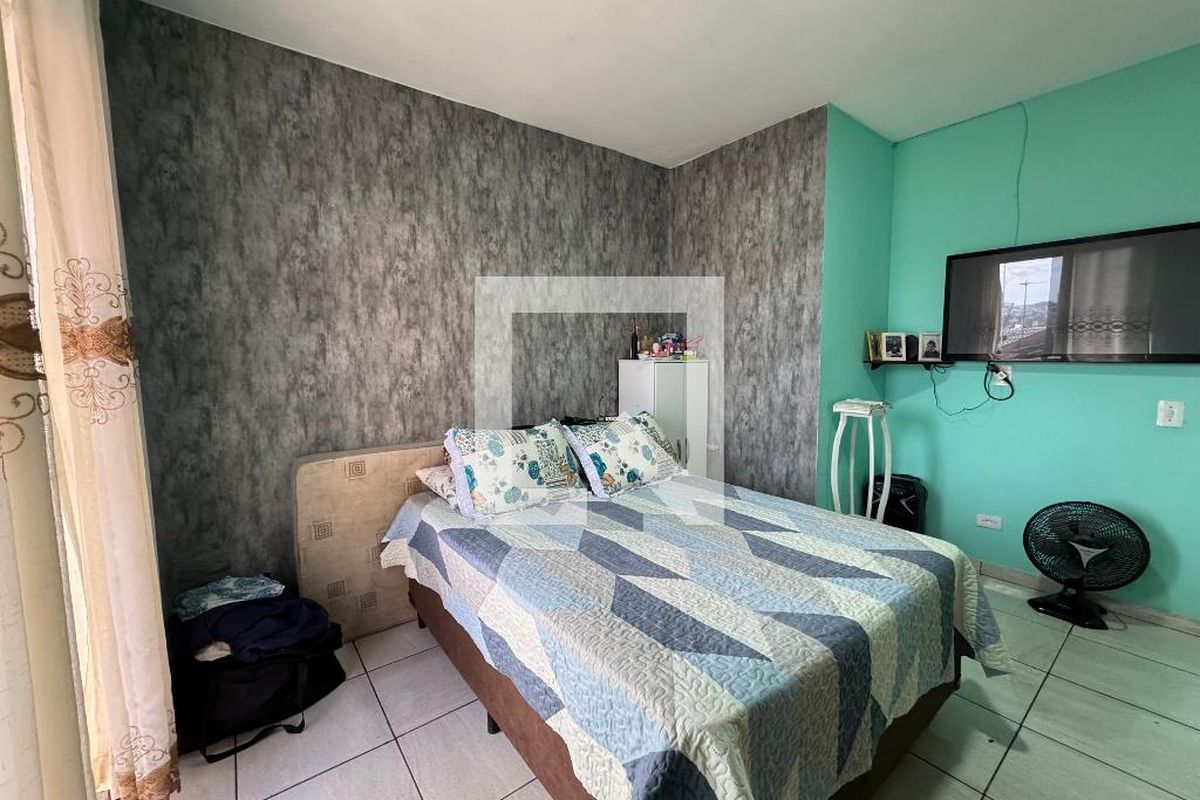 Casa, 6 quartos, 250 m² - Foto 2