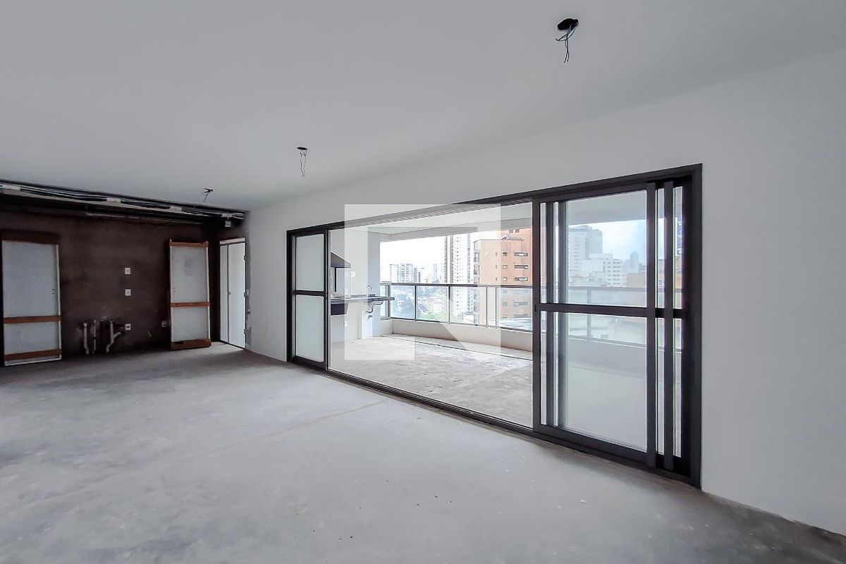 Apartamento, 3 quartos, 144 m² - Foto 2