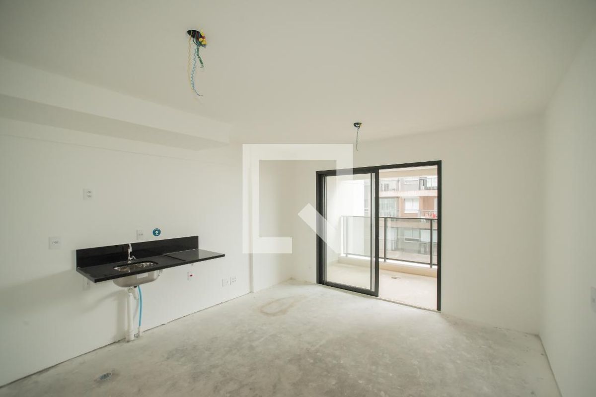 Apartamento, 1 quarto, 32 m² - Foto 2