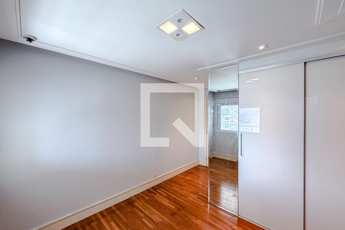 Apartamento, 4 quartos, 240 m² - Foto 35