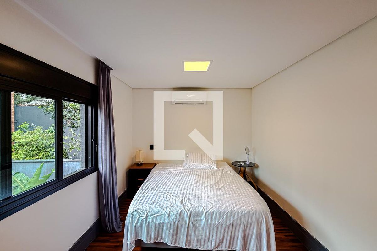 Casa, 3 quartos, 350 m² - Foto 24