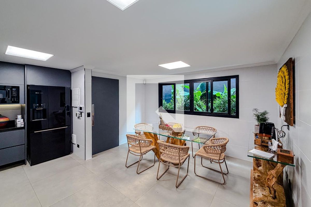 Casa, 3 quartos, 350 m² - Foto 44