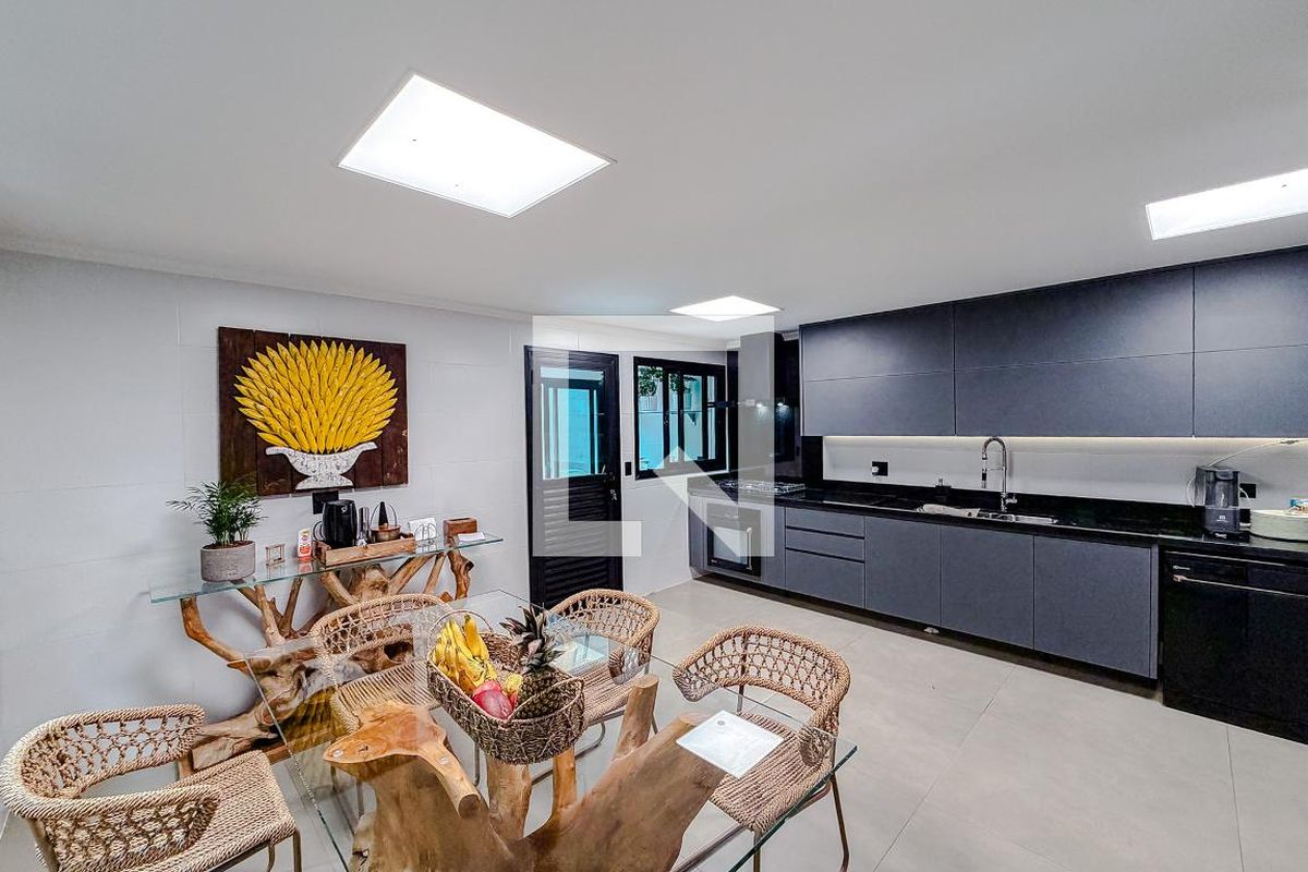 Casa, 3 quartos, 350 m² - Foto 42