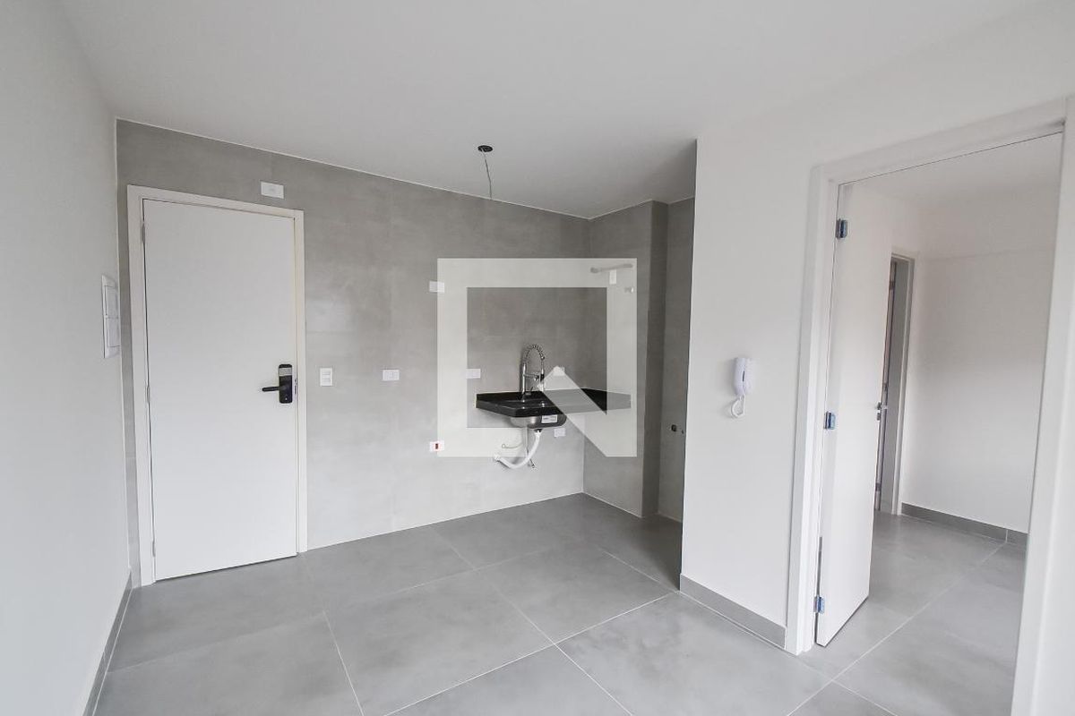 Apartamento, 1 quarto, 28 m² - Foto 2
