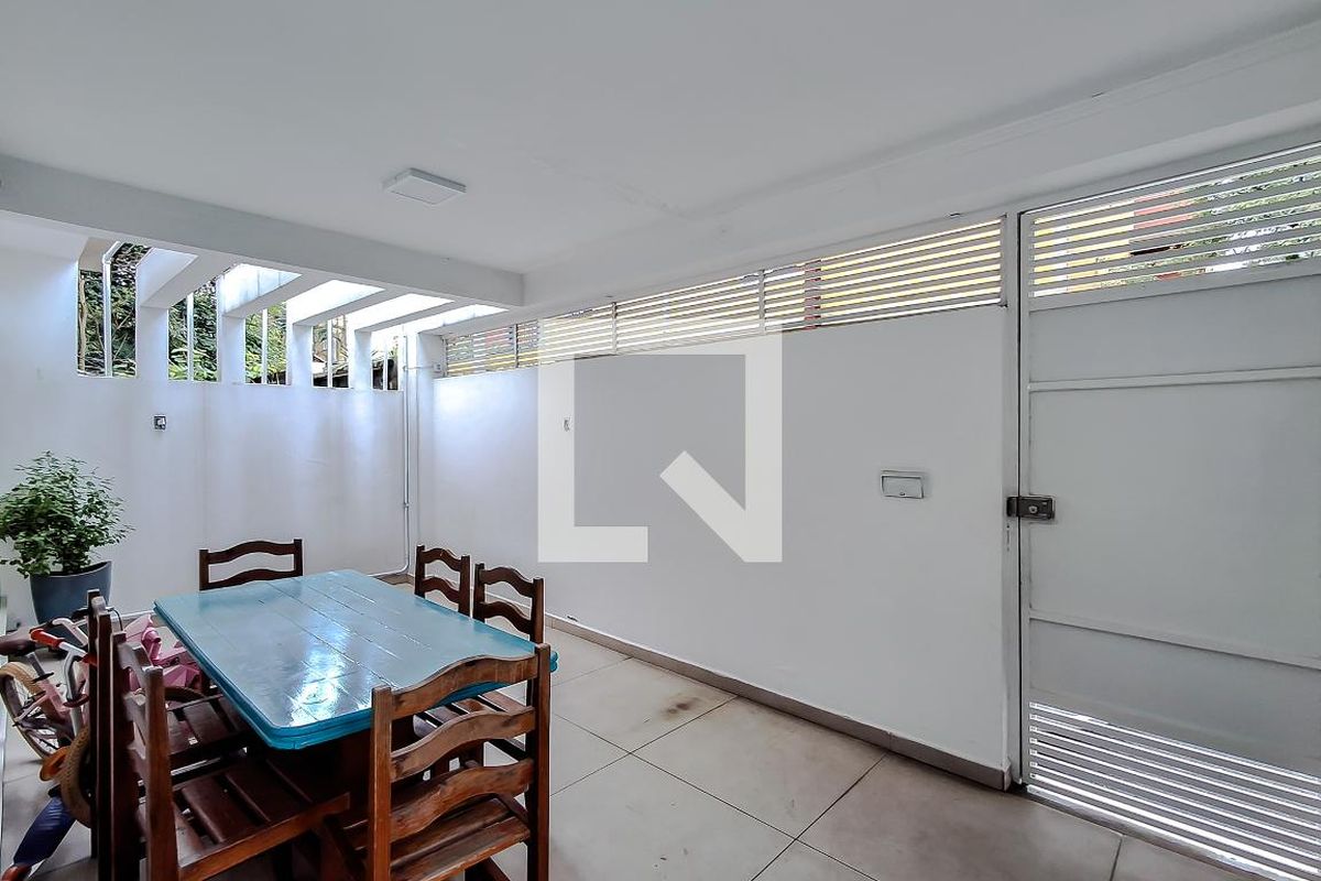 Casa, 3 quartos, 280 m² - Foto 57