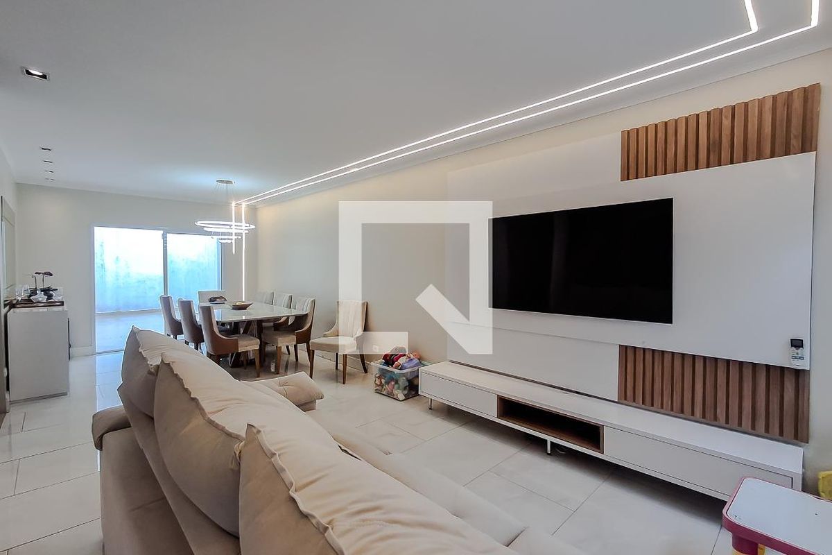 Casa, 3 quartos, 280 m² - Foto 3