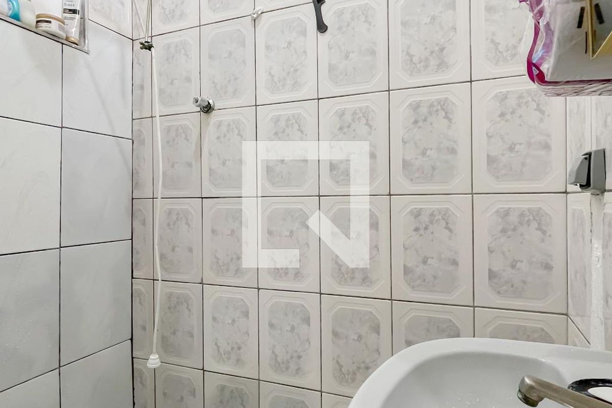 Casa, 1 quarto, 270 m² - Foto 8