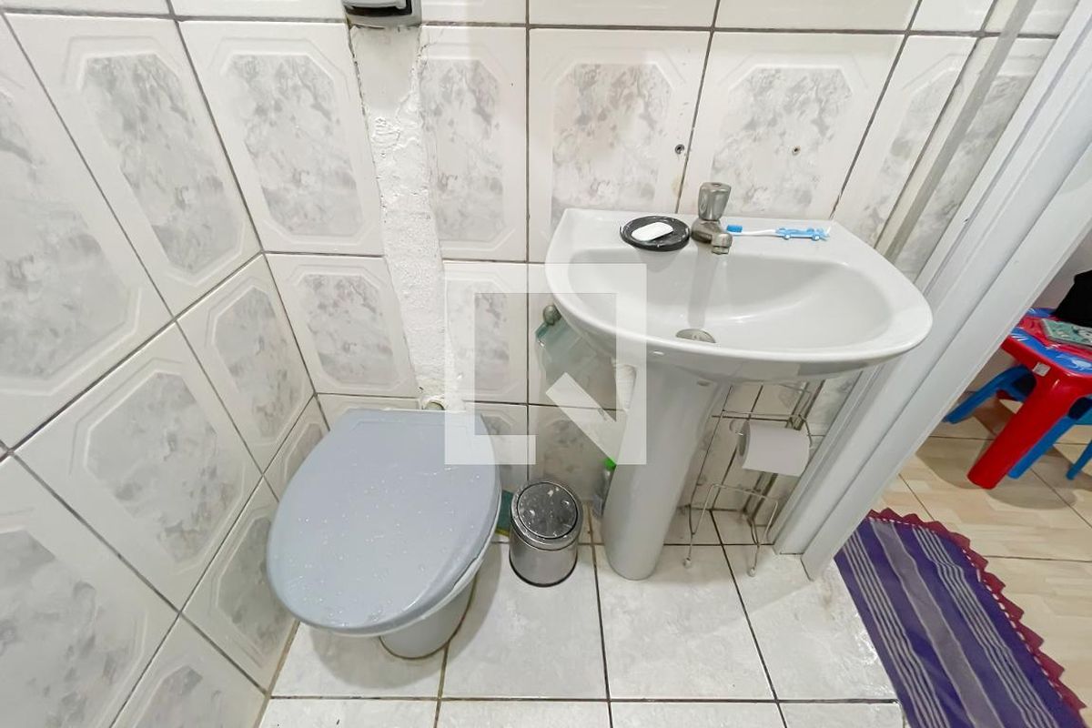 Casa, 1 quarto, 270 m² - Foto 9