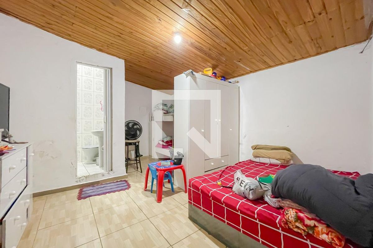 Casa, 1 quarto, 270 m² - Foto 1
