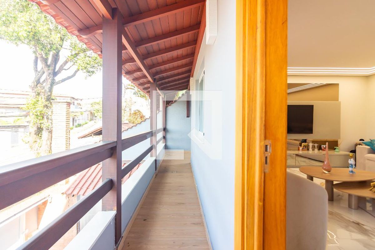 Casa, 3 quartos, 329 m² - Foto 7