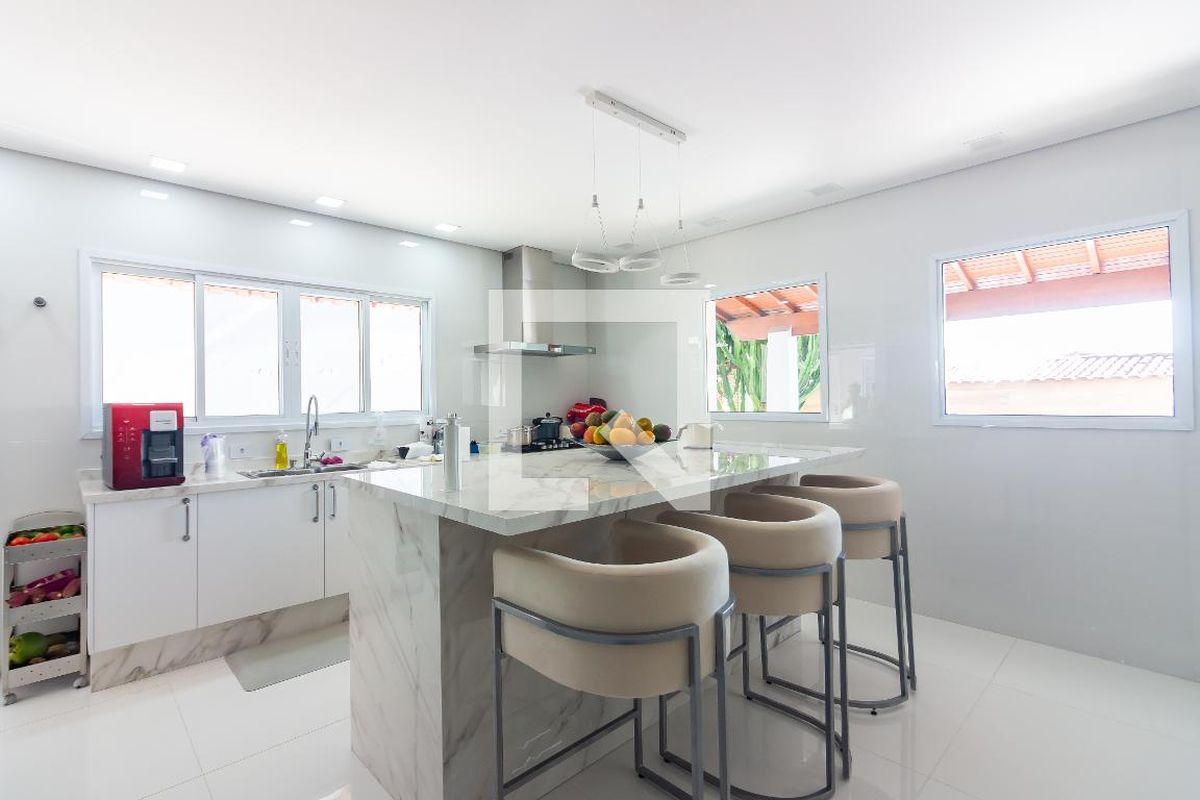 Casa, 3 quartos, 329 m² - Foto 46