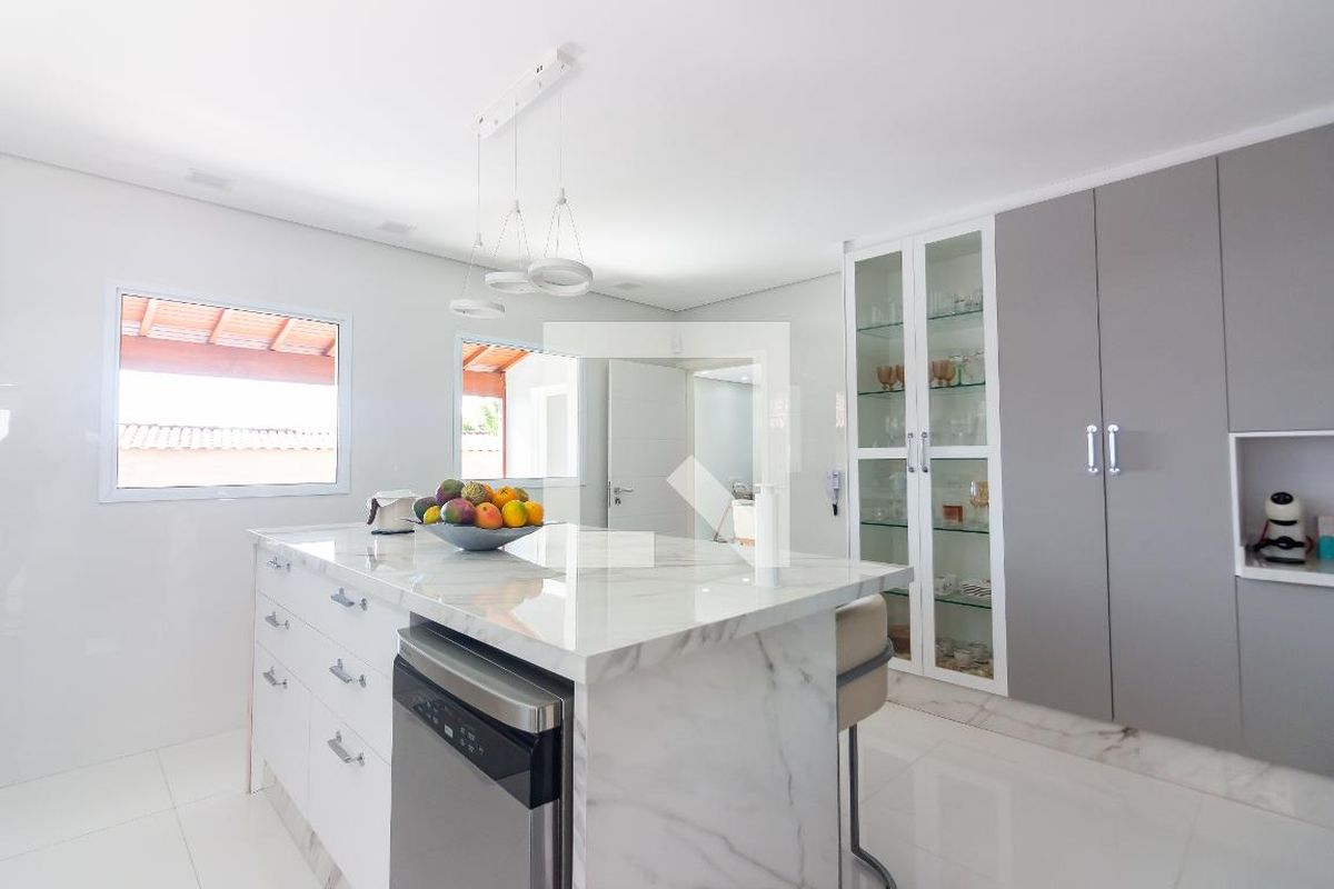 Casa, 3 quartos, 329 m² - Foto 47
