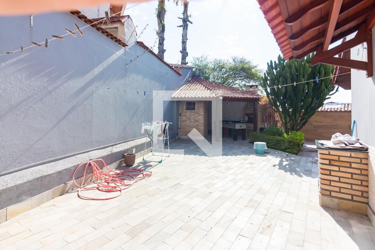Casa, 3 quartos, 329 m² - Foto 51