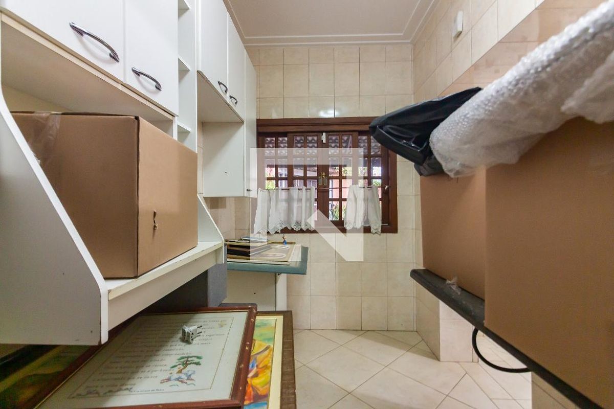 Casa, 3 quartos, 180 m² - Foto 32