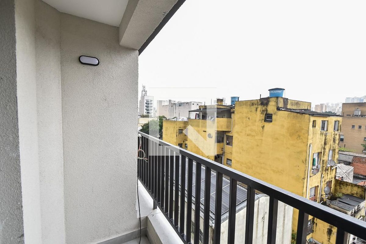 Apartamento, 1 quarto, 28 m² - Foto 11
