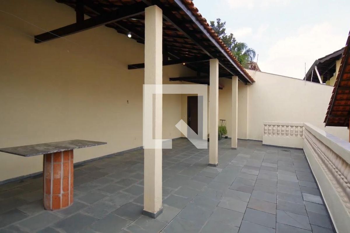 Casa, 3 quartos, 248 m² - Foto 24
