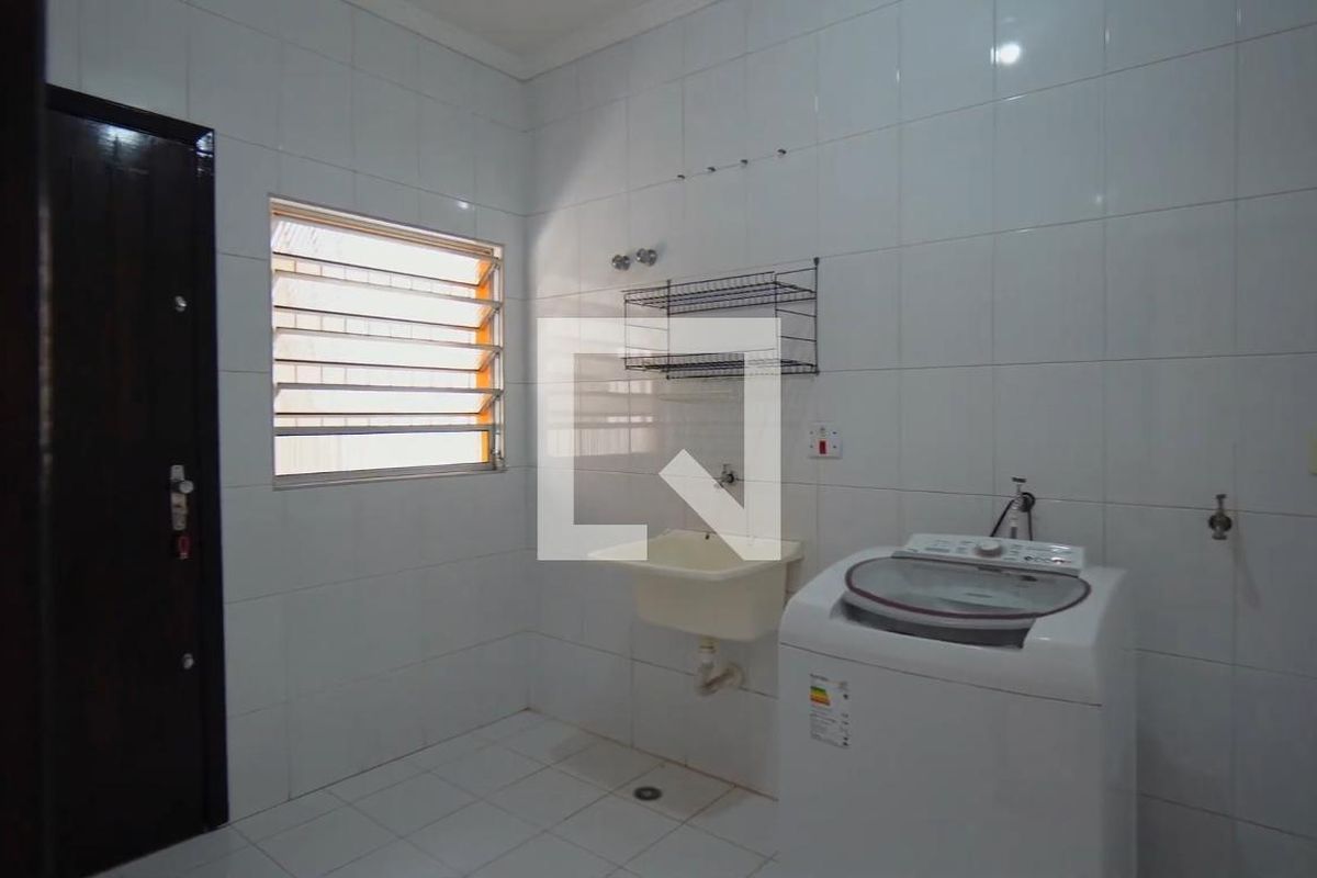 Casa, 3 quartos, 248 m² - Foto 20