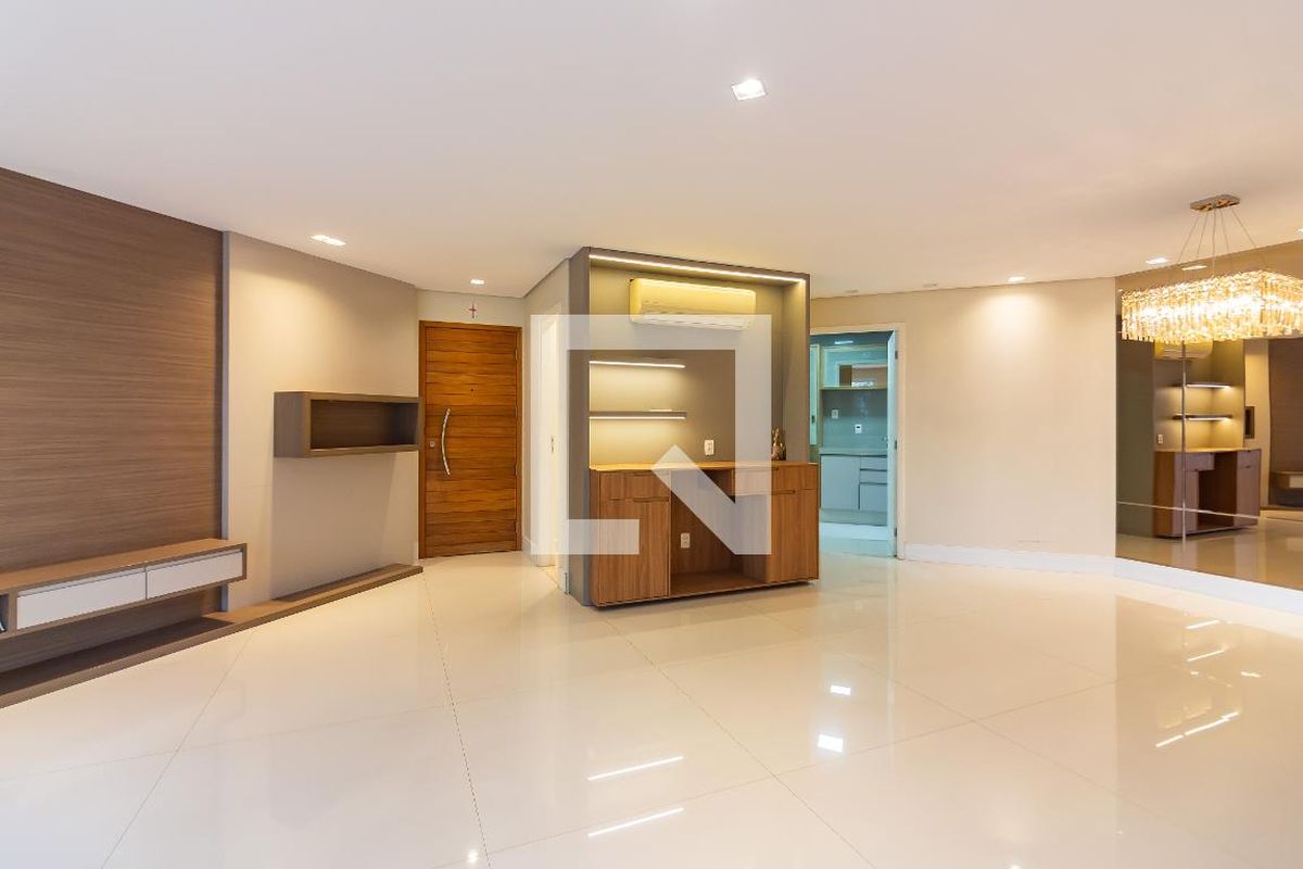 Apartamento, 3 quartos, 120 m² - Foto 2