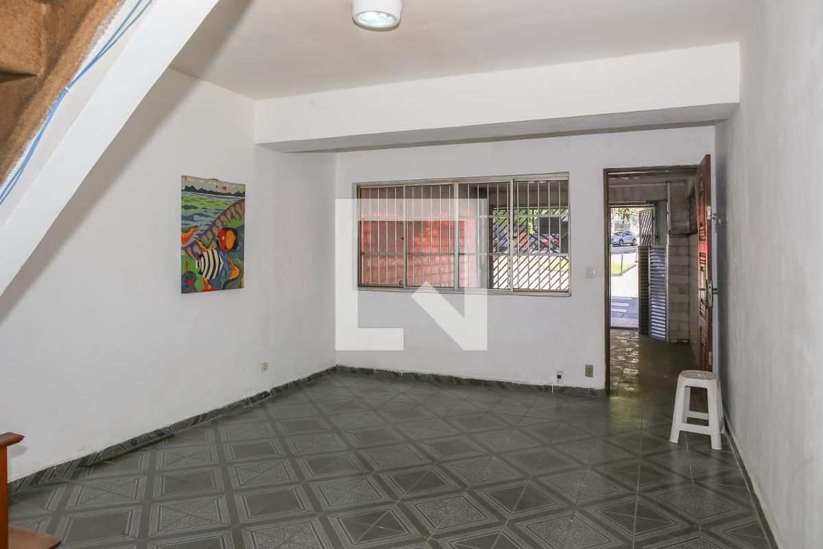 Casa, 4 quartos, 186 m² - Foto 1